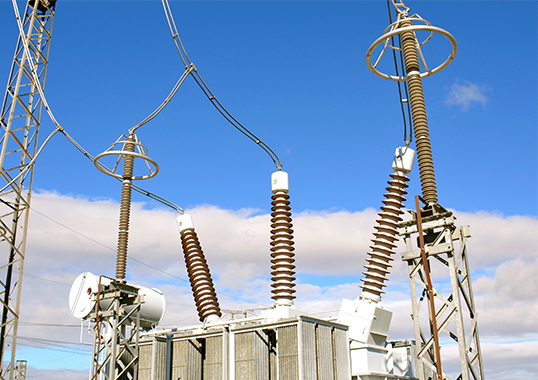 Überspannungsableiter vs. Blitzableiter: Was ist der Unterschied?